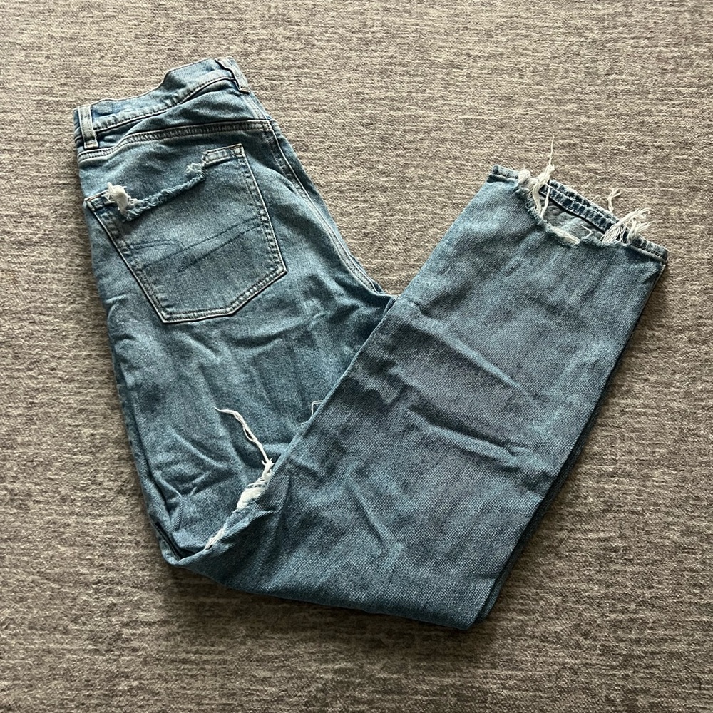American Eagle Women's Distressed Blue Baggy Straight Jeans